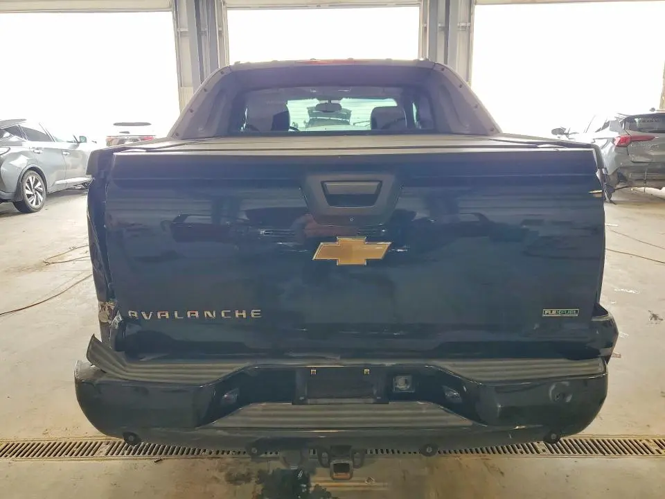 2010 CHEVROLET AVALANCHE LTZ  