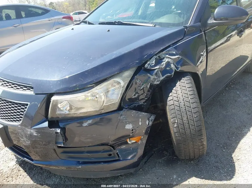 2014 CHEVROLET CRUZE 1LT AUTO