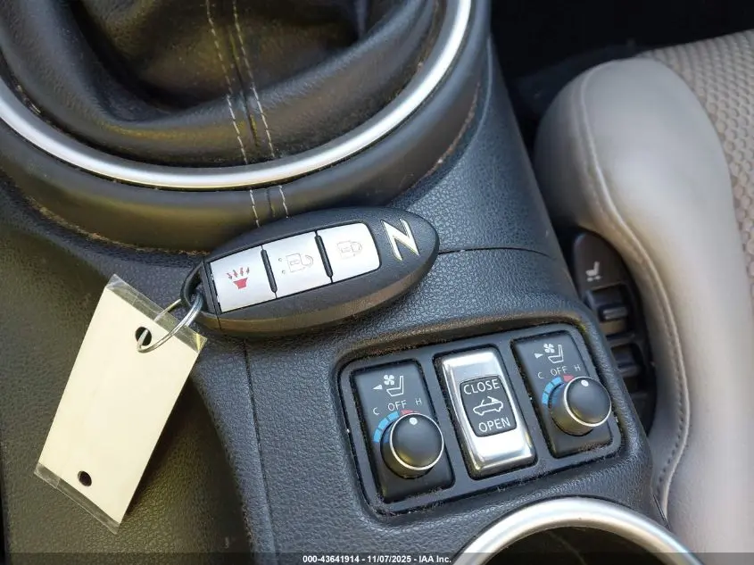 2018 NISSAN 370Z TOURING SPORT