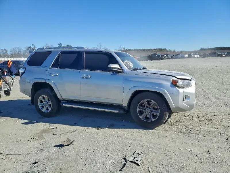2016 TOYOTA 4RUNNER SR5  