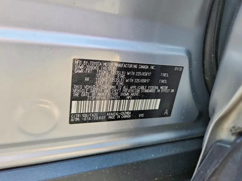 2020 TOYOTA RAV4 XLE  