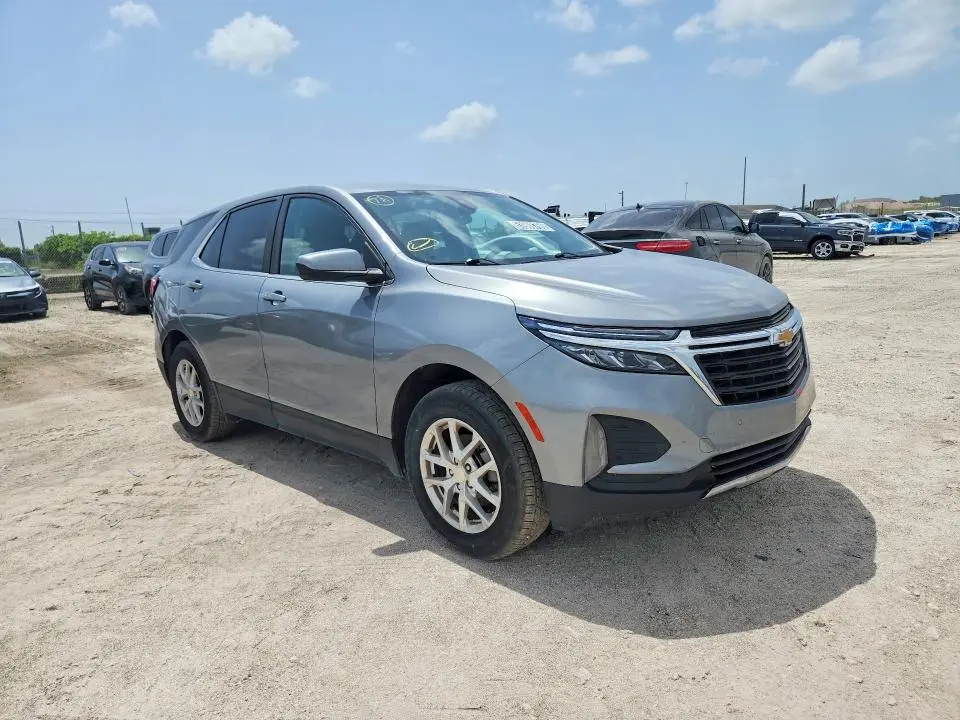 2023 CHEVROLET EQUINOX LT  