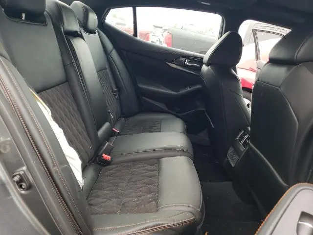 2023 NISSAN MAXIMA SR  