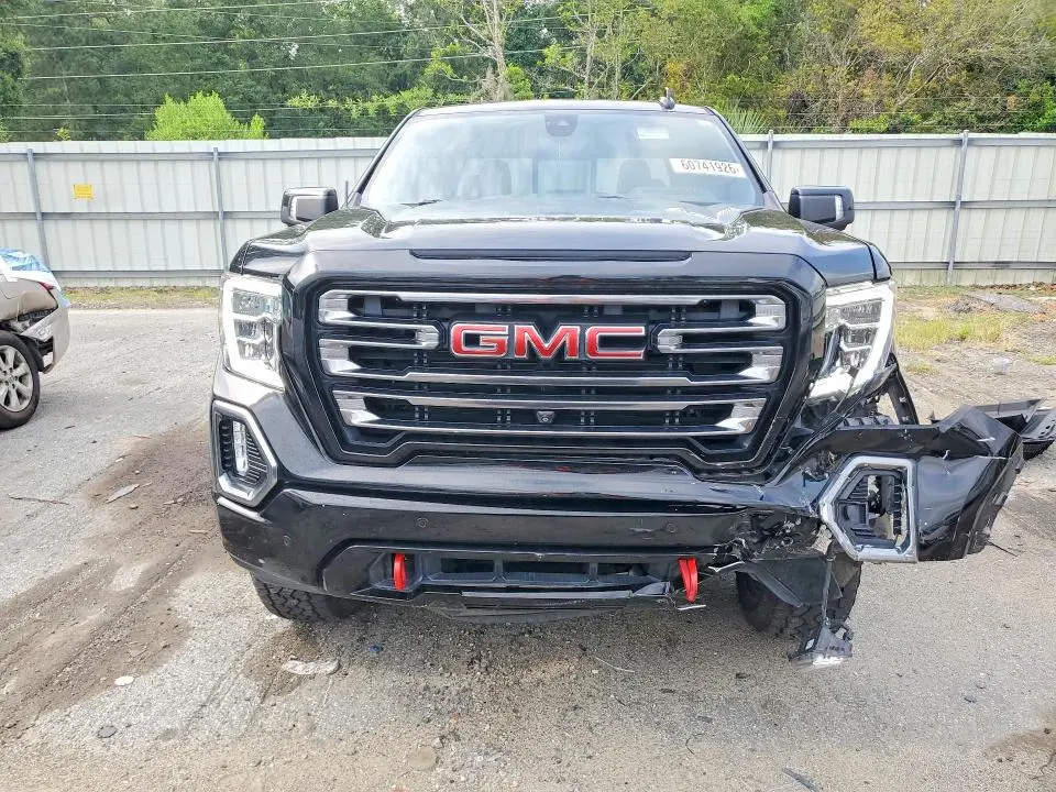 2021 GMC SIERRA K1500 AT4  