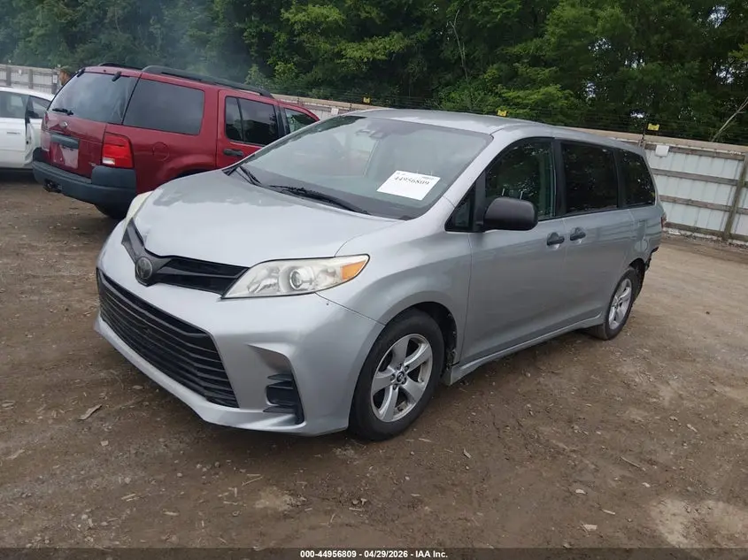 2020 TOYOTA SIENNA L