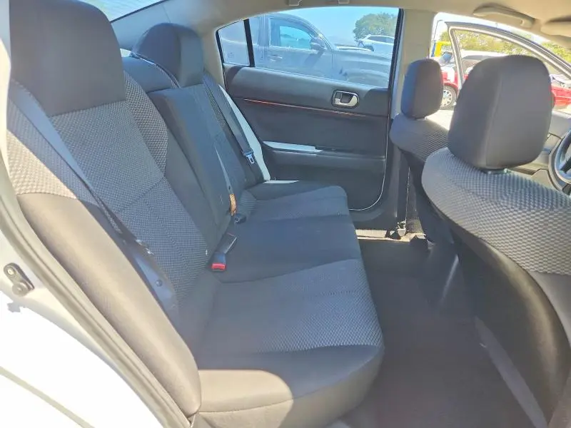 2012 MITSUBISHI GALANT ES  