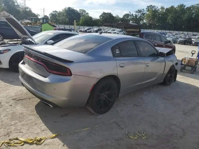 2017 DODGE CHARGER SE  