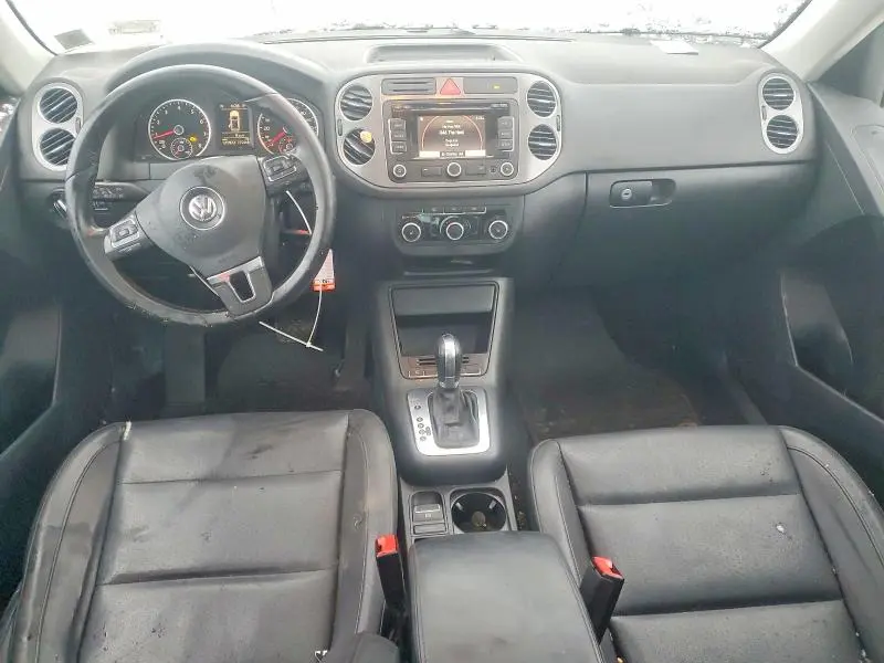 2011 VOLKSWAGEN TIGUAN S  