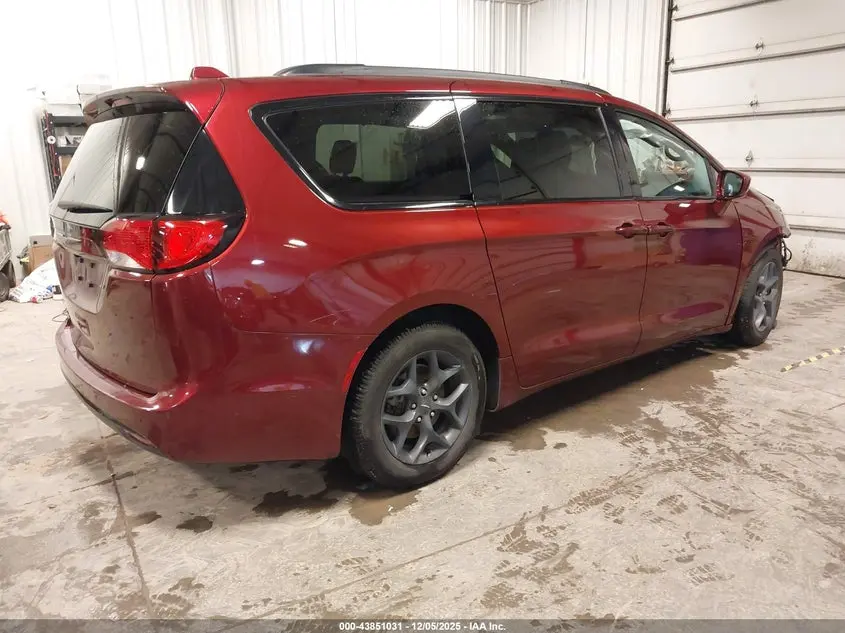 2018 CHRYSLER PACIFICA TOURING L PLUS