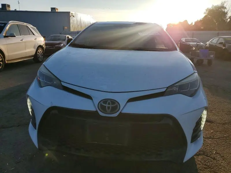 2017 TOYOTA COROLLA   