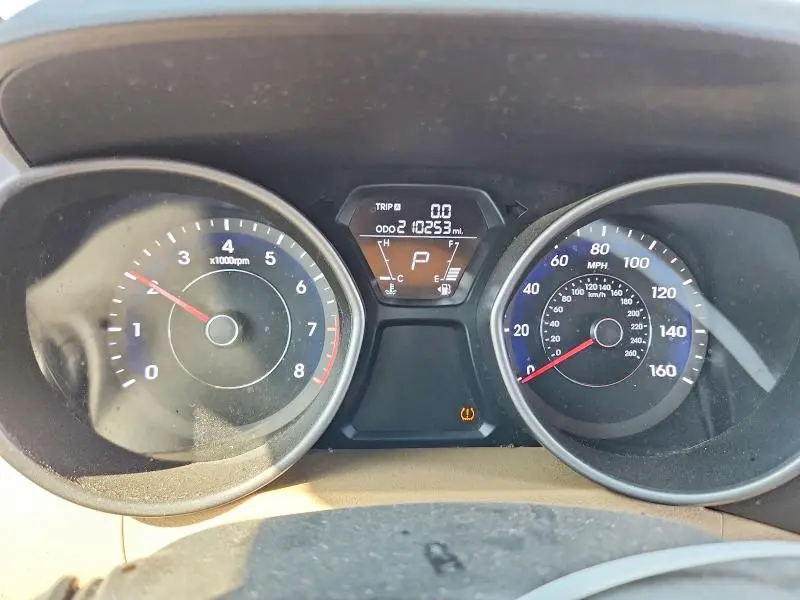 2013 HYUNDAI ELANTRA GLS  