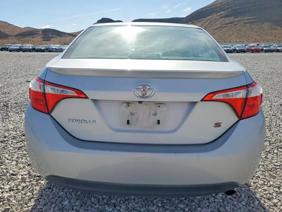 2015 TOYOTA COROLLA S  