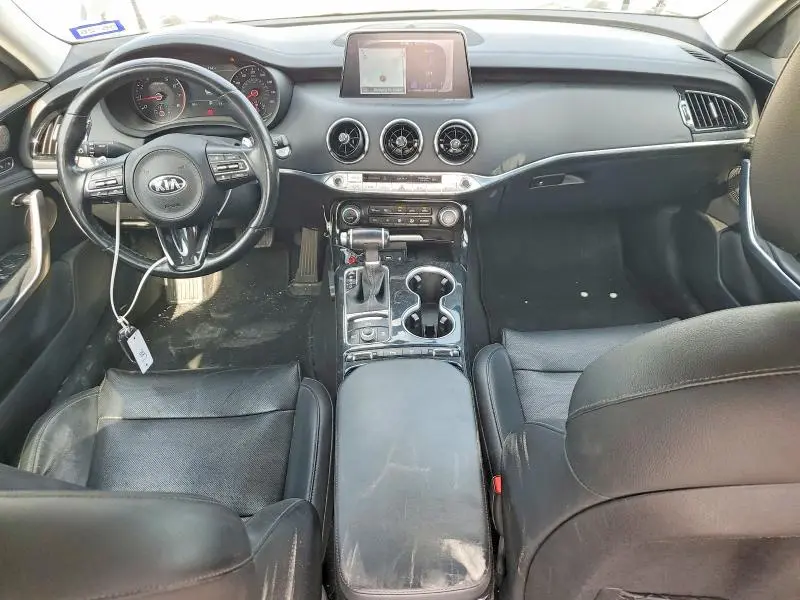 2019 KIA STINGER PREMIUM  
