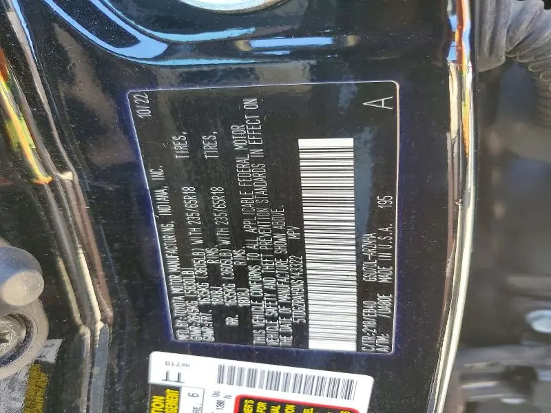 2022 TOYOTA HIGHLANDER XLE  