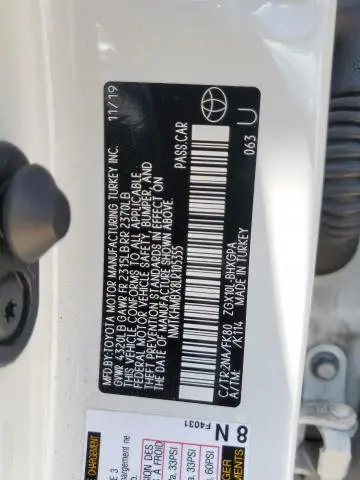 2020 TOYOTA C-HR XLE  