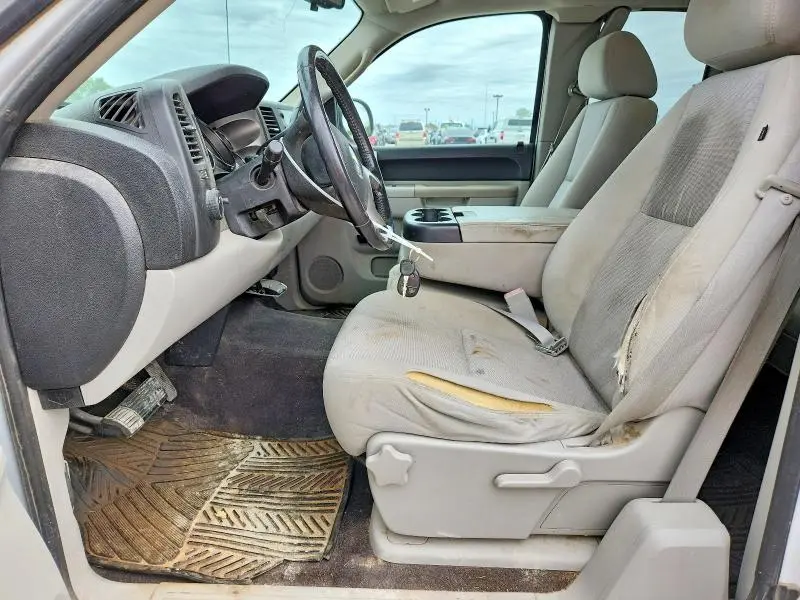 2011 CHEVROLET SILVERADO K1500 LT  