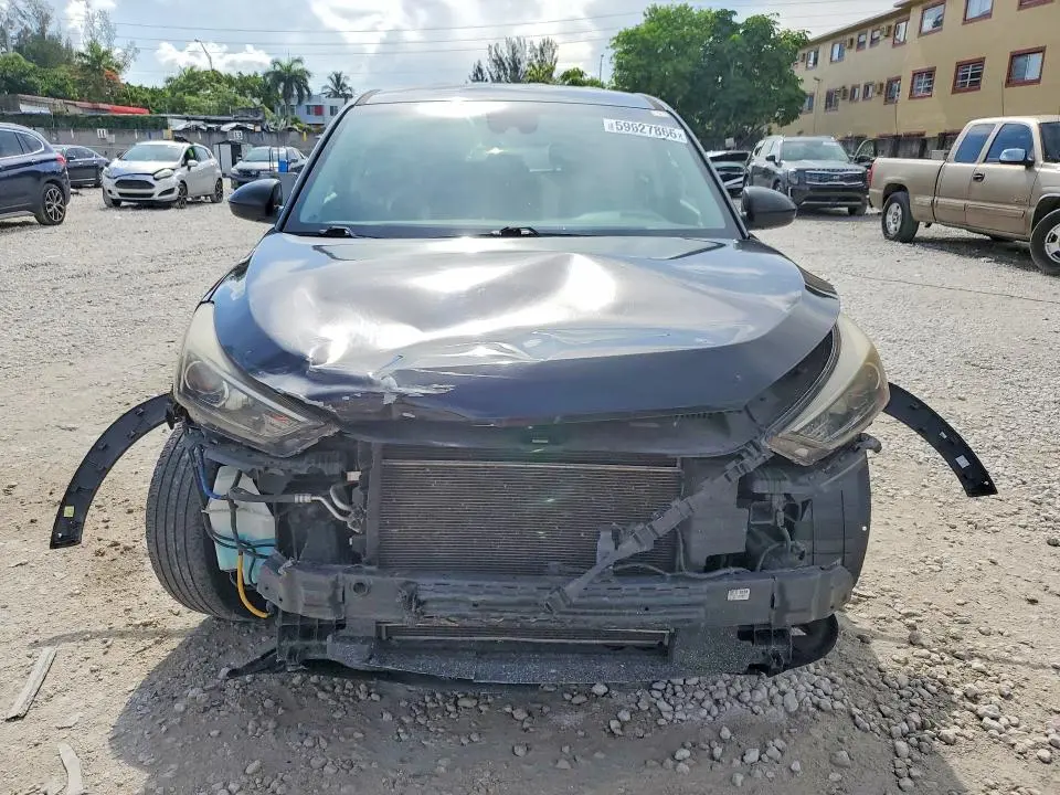 2019 HYUNDAI TUCSON SE  