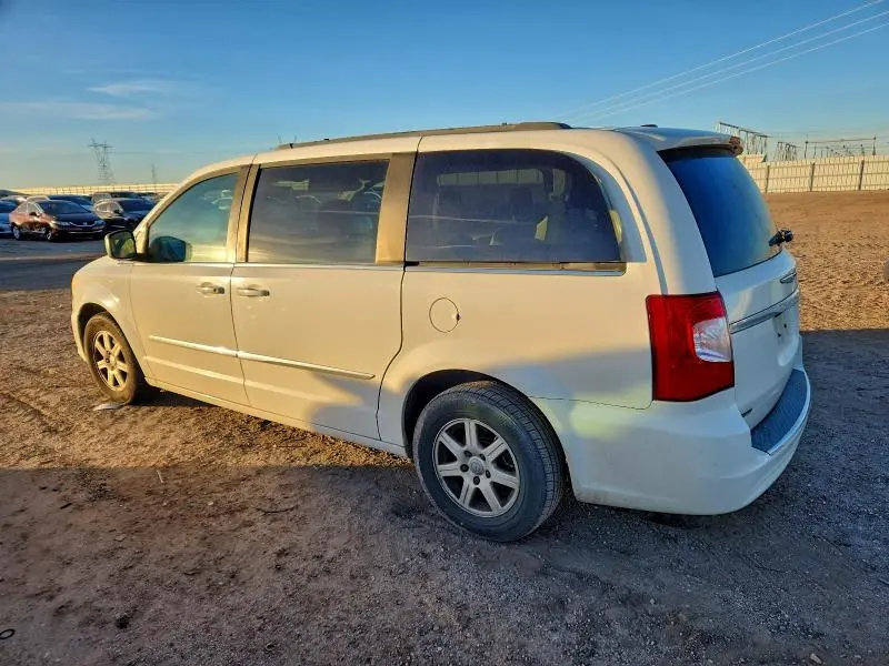 2013 CHRYSLER TOWN & COUNTRY TOURING  