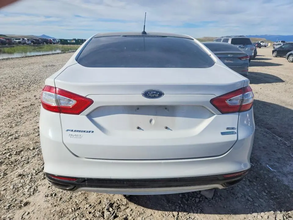2013 FORD FUSION SE  