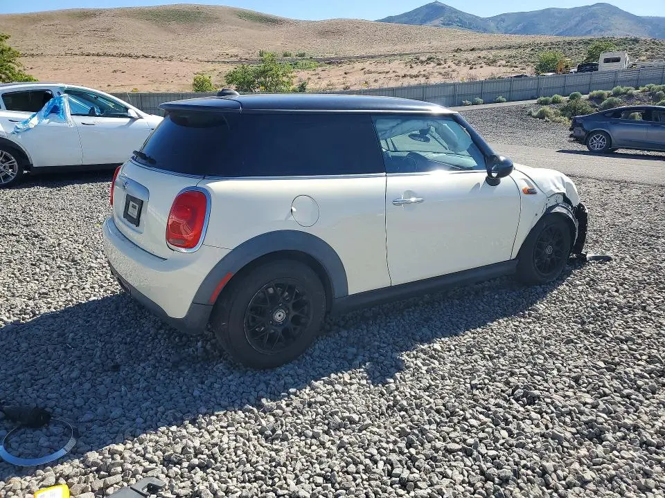 2015 MINI COOPER   