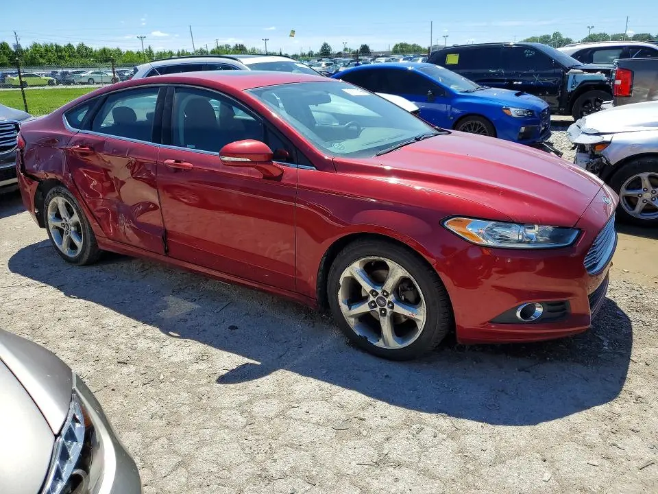 2015 FORD FUSION SE  