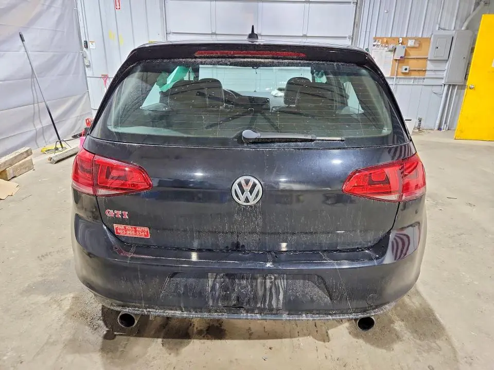 2017 VOLKSWAGEN GTI   