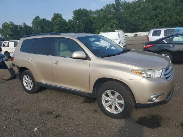 2012 TOYOTA HIGHLANDER BASE  