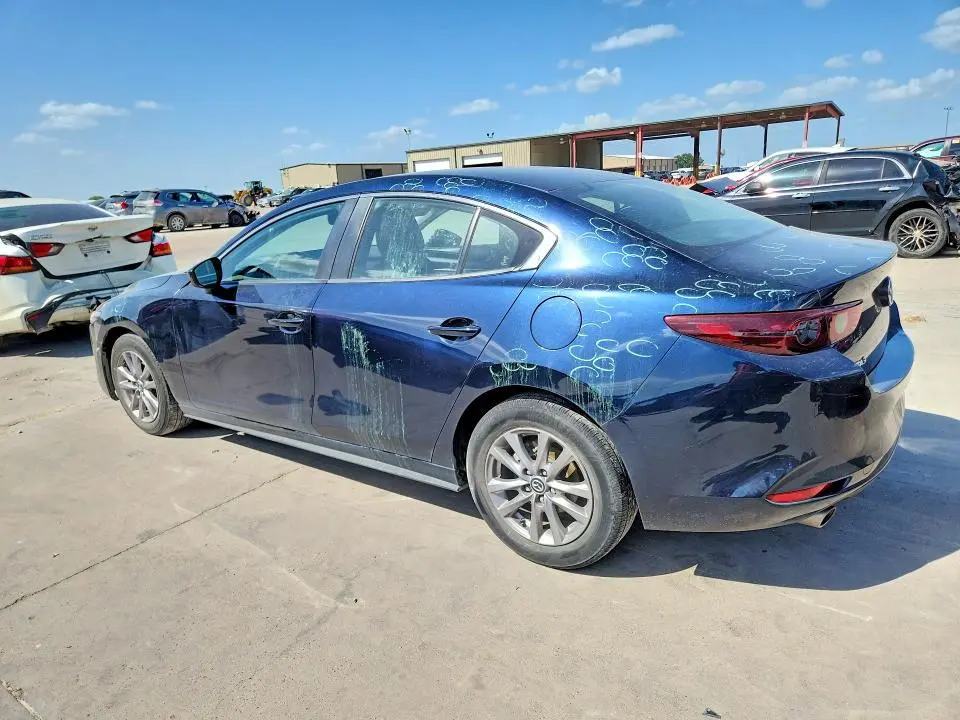 2021 MAZDA 3   