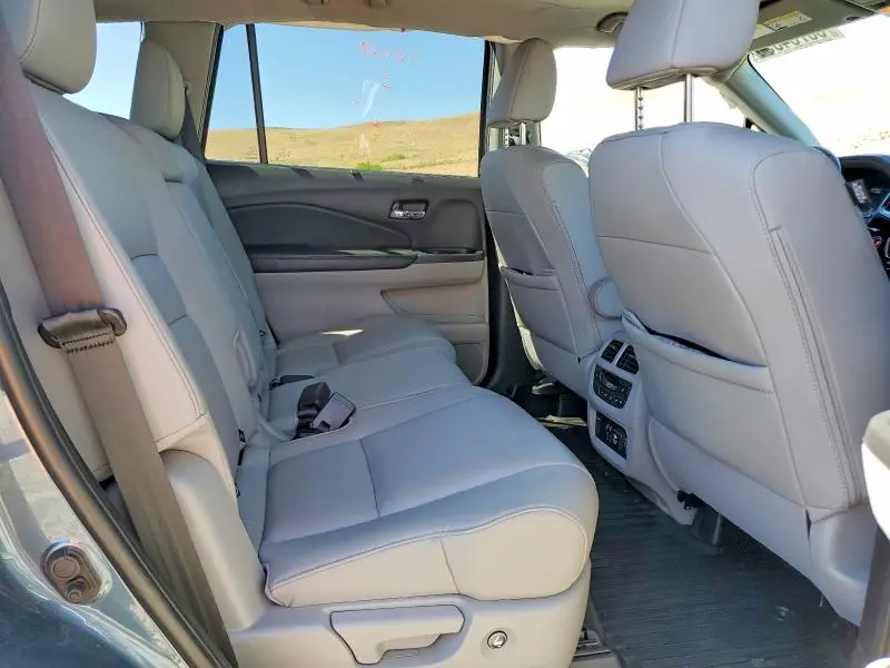 2020 HONDA PILOT TOURING  