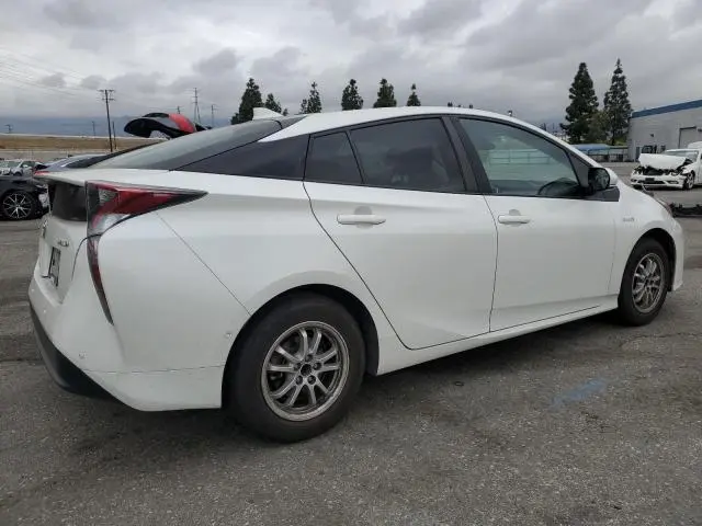 2017 TOYOTA PRIUS   