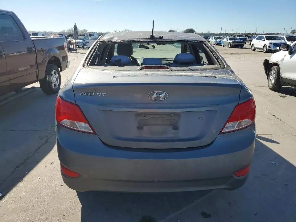 2016 HYUNDAI ACCENT SE  