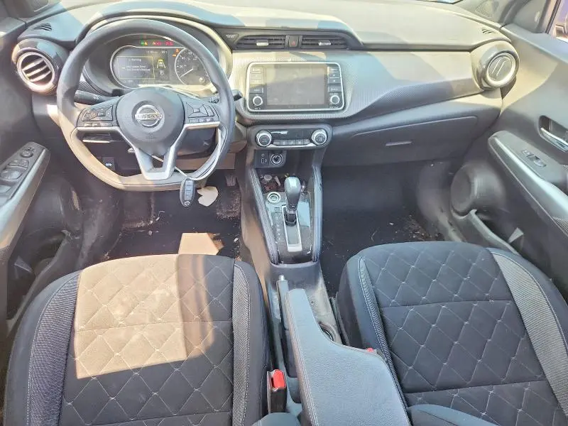 2020 NISSAN KICKS SV  