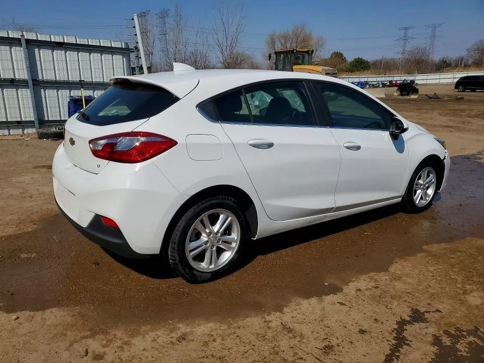 2018 CHEVROLET CRUZE LT  