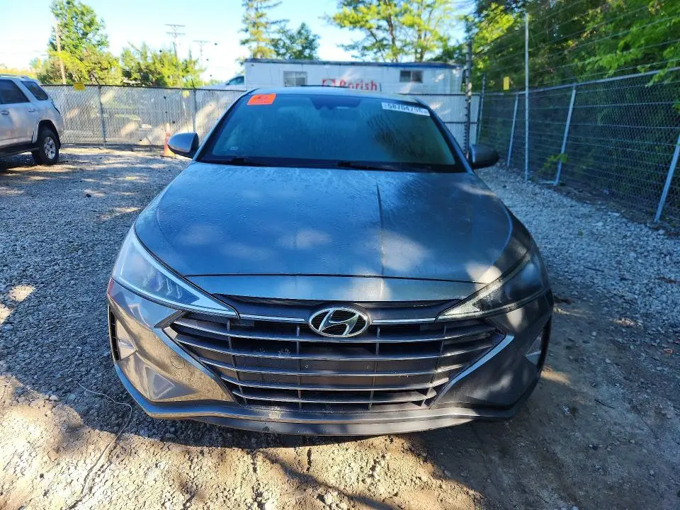 2019 HYUNDAI ELANTRA SEL  