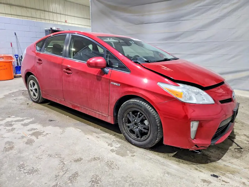 2015 TOYOTA PRIUS FOUR  
