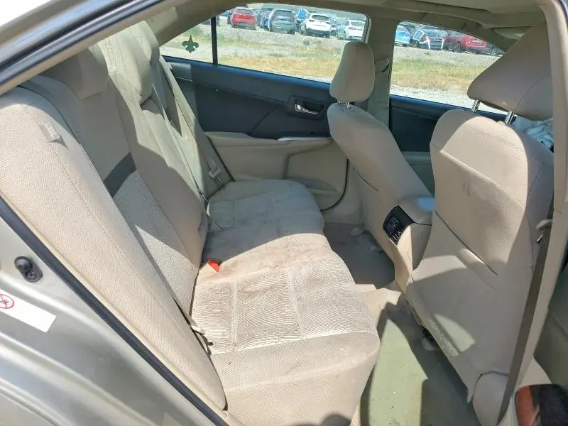 2014 TOYOTA CAMRY XLE  
