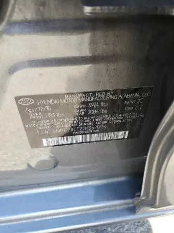 2018 HYUNDAI ELANTRA SE