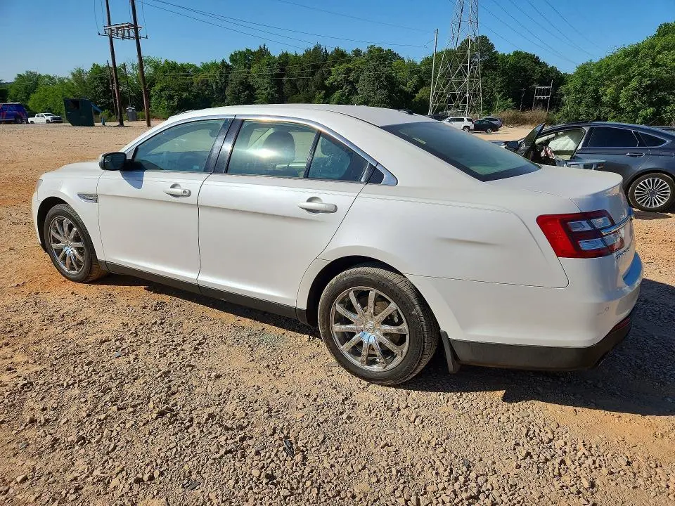 2013 FORD TAURUS SEL  