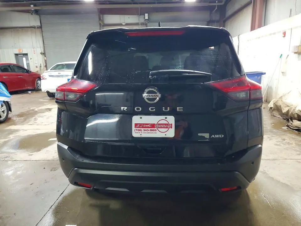 2021 NISSAN ROGUE S  
