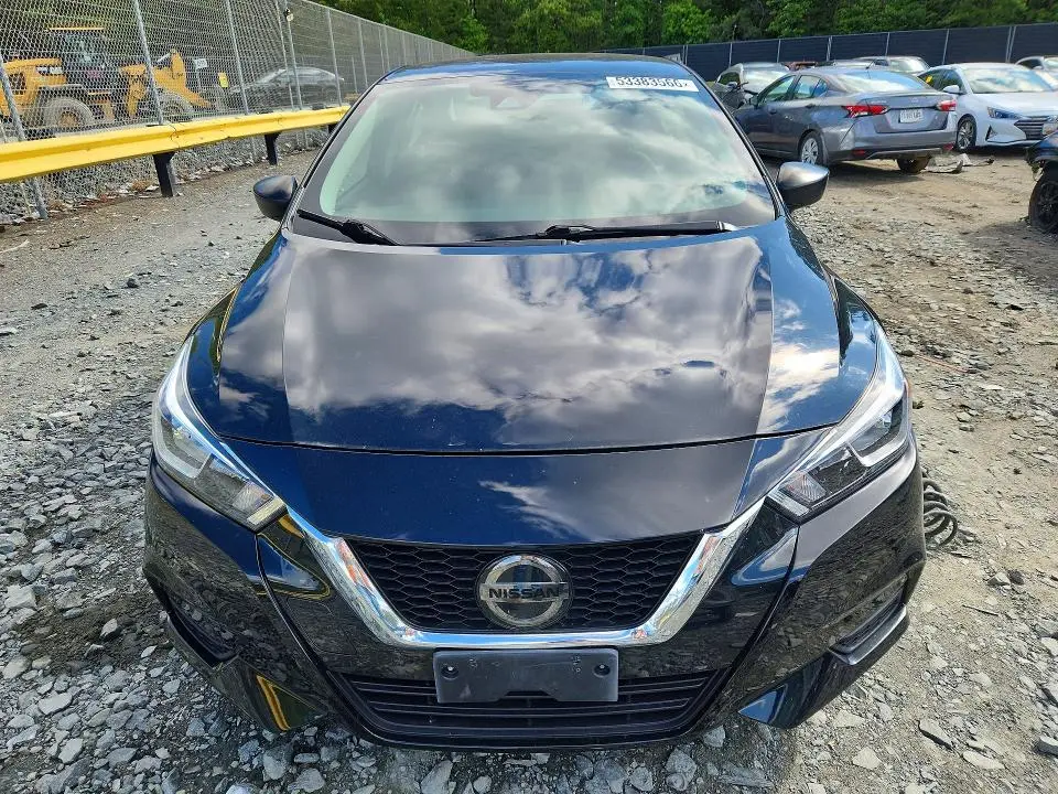 2020 NISSAN VERSA S  
