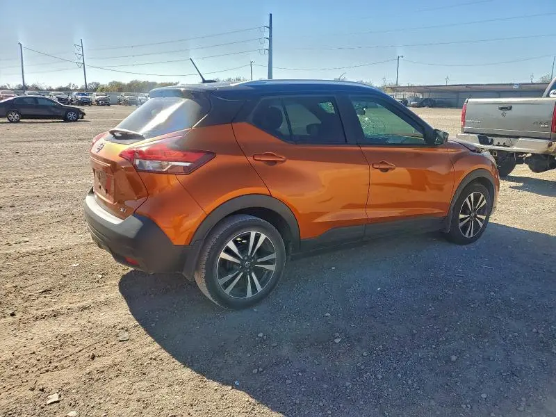 2019 NISSAN KICKS S  
