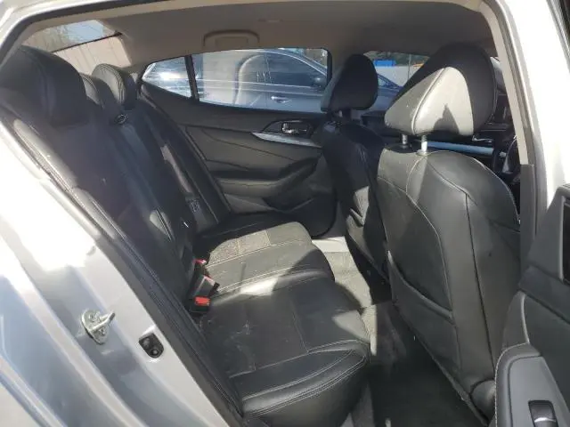 2019 NISSAN MAXIMA S