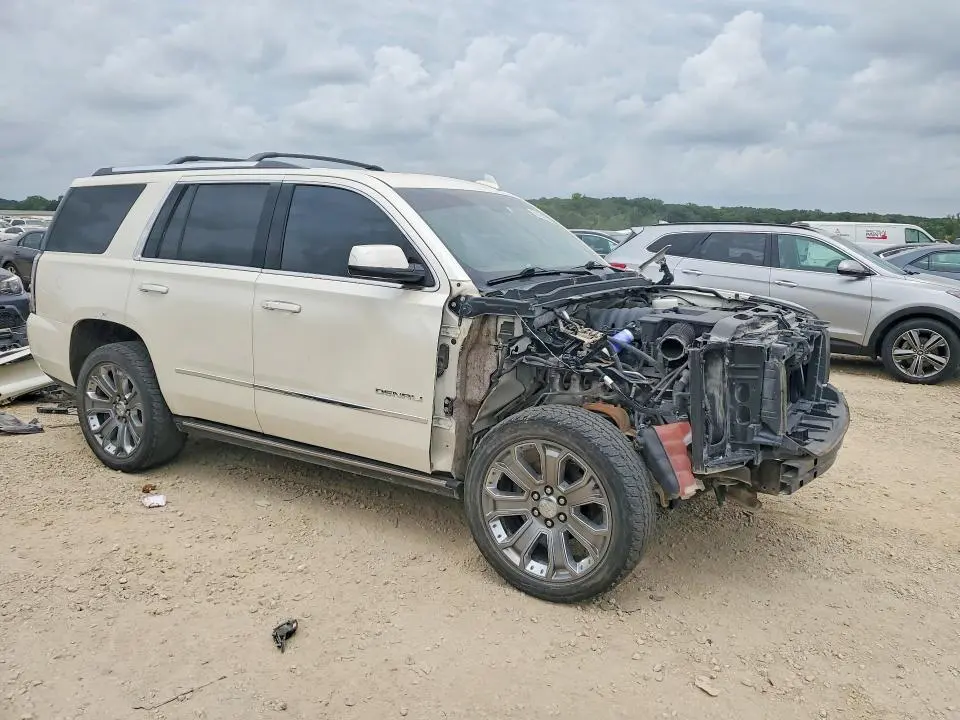 2015 GMC YUKON DENALI  