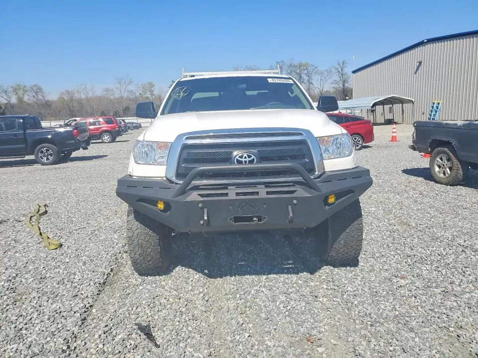 2011 TOYOTA TUNDRA GRADE  