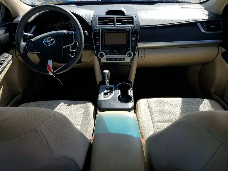 2014 TOYOTA CAMRY LE  