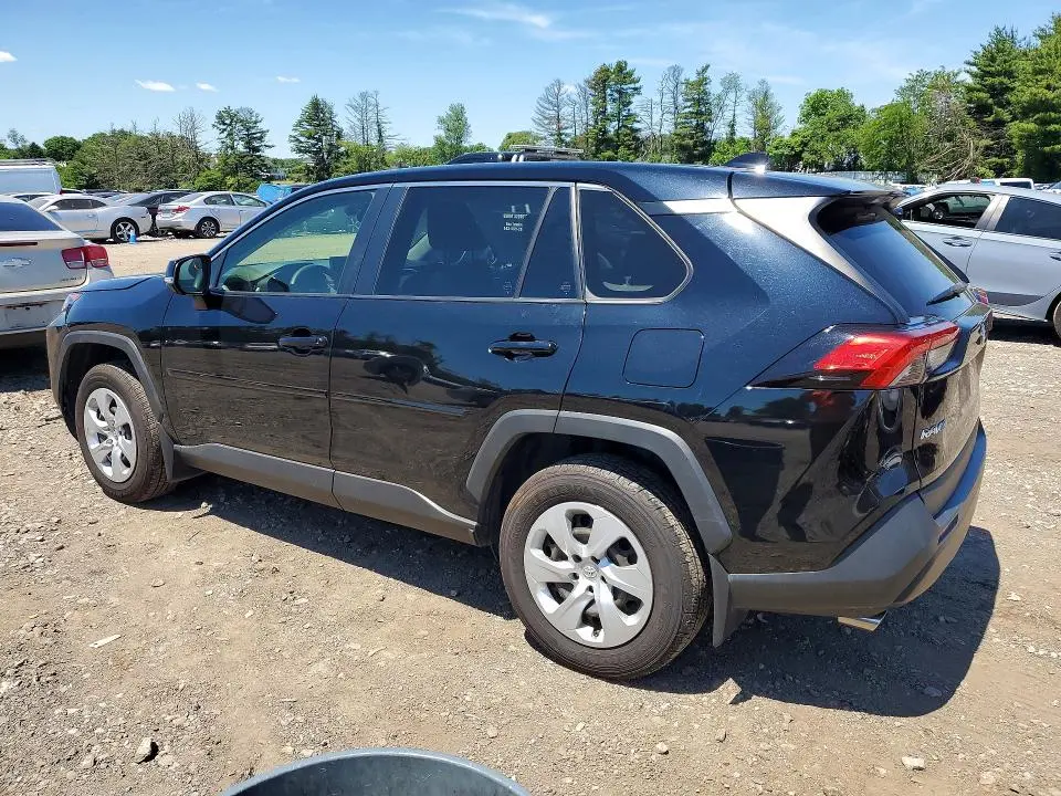 2022 TOYOTA RAV4 LE  