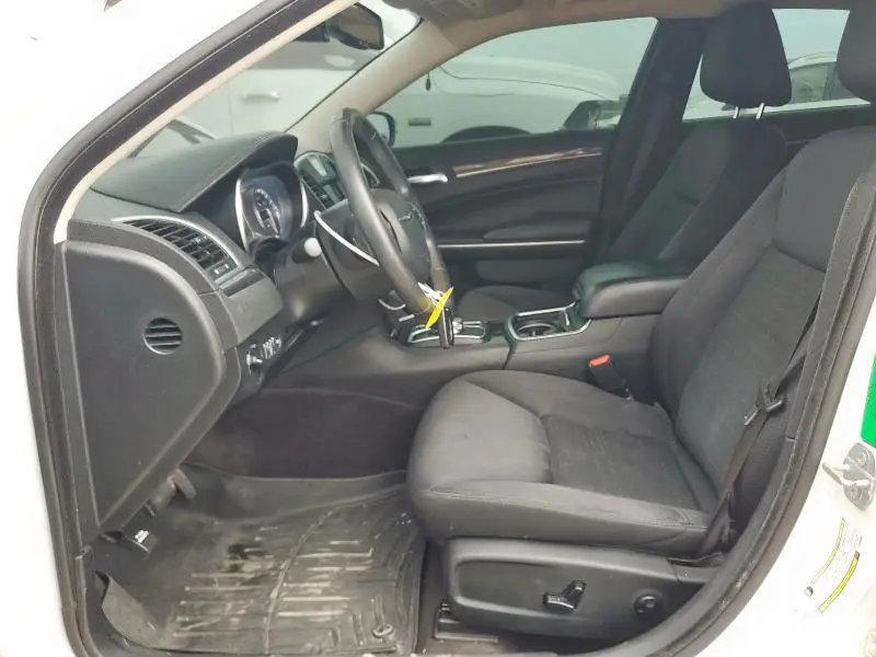 2018 CHRYSLER 300 TOURING  