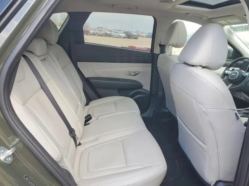 2025 HYUNDAI TUCSON SEL  