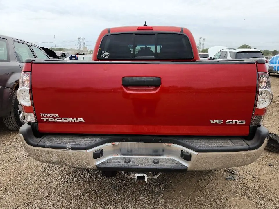 2015 TOYOTA TACOMA V6  