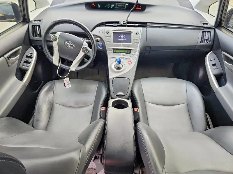 2015 TOYOTA PRIUS FOUR  